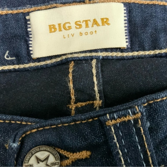 Big Star Live Boot. Dark Wash Jeans. Size 26 L. - Picture 6 of 7